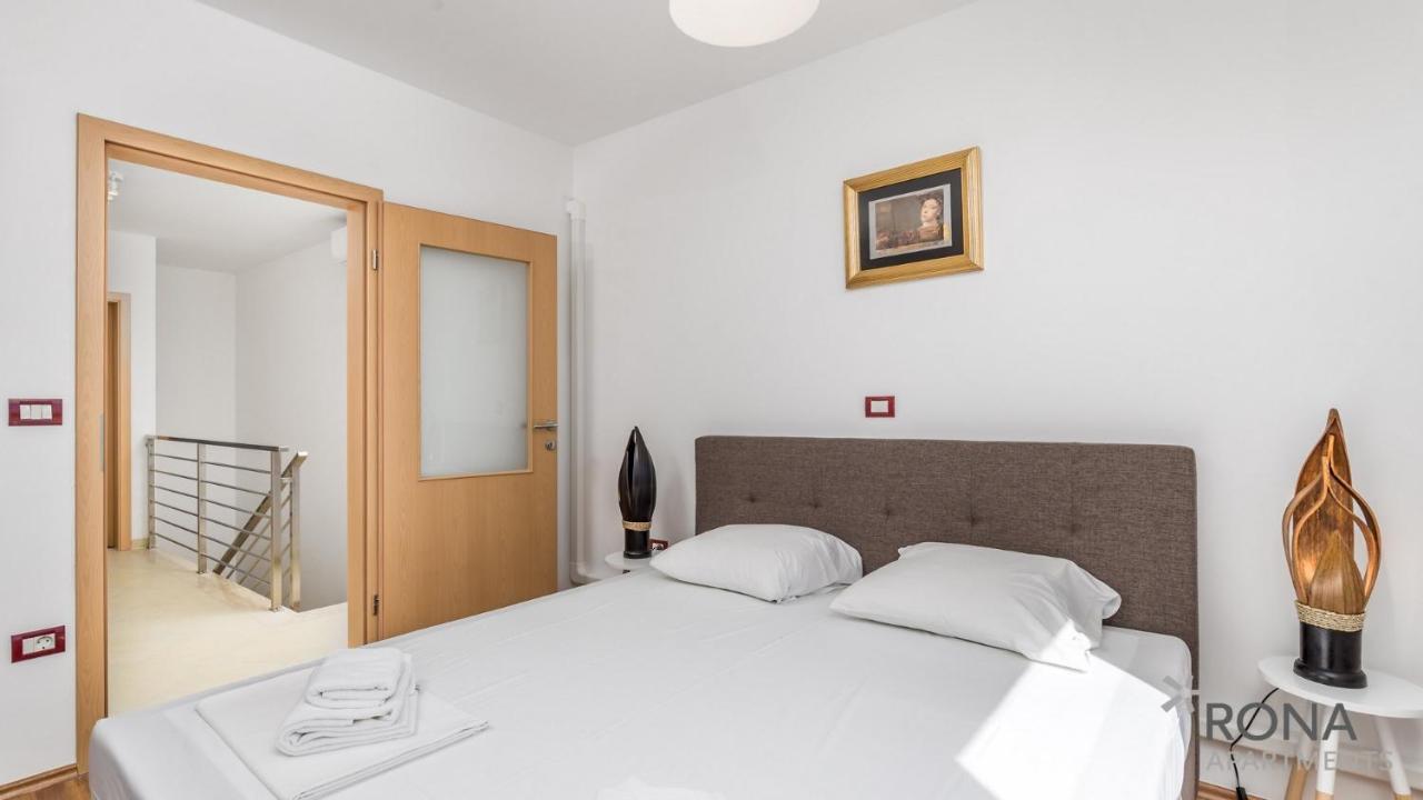 Rona Apartment Denis Умаг Экстерьер фото
