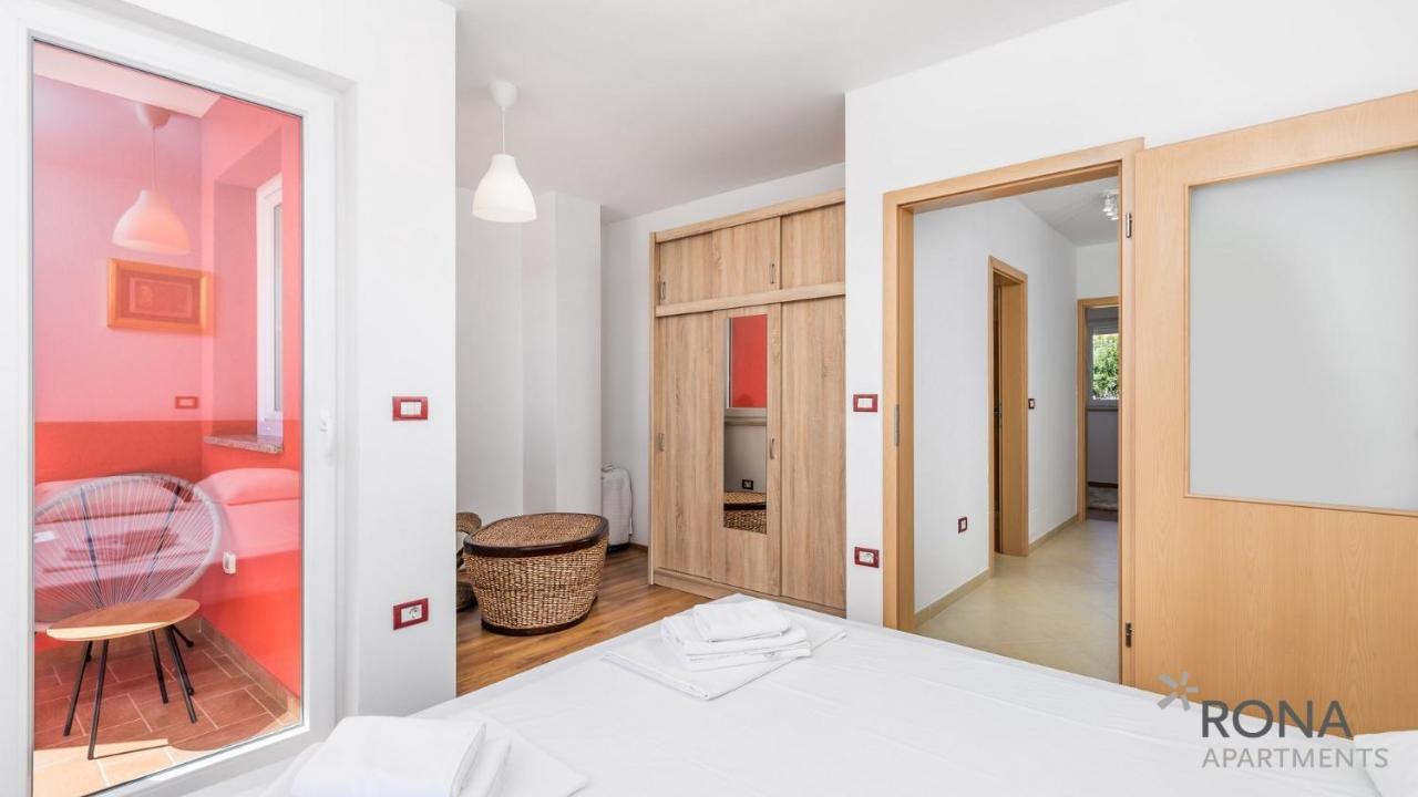 Rona Apartment Denis Умаг Экстерьер фото